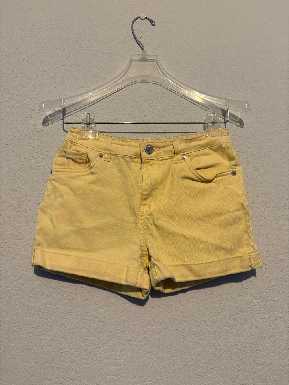 Levi's Yellow Girls' Denim Shorts - Picture 2 of 5